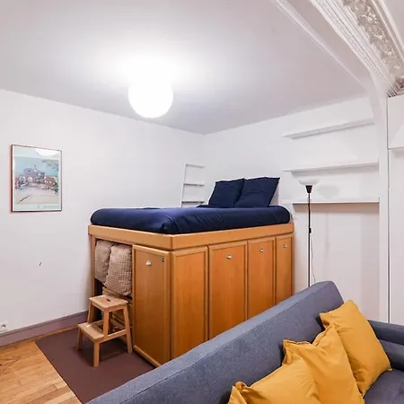 Tour Eiffel Garibaldi * Paříž