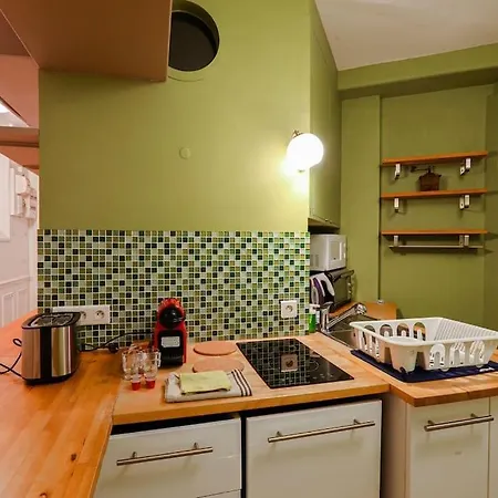 Tour Eiffel Garibaldi * Paříž